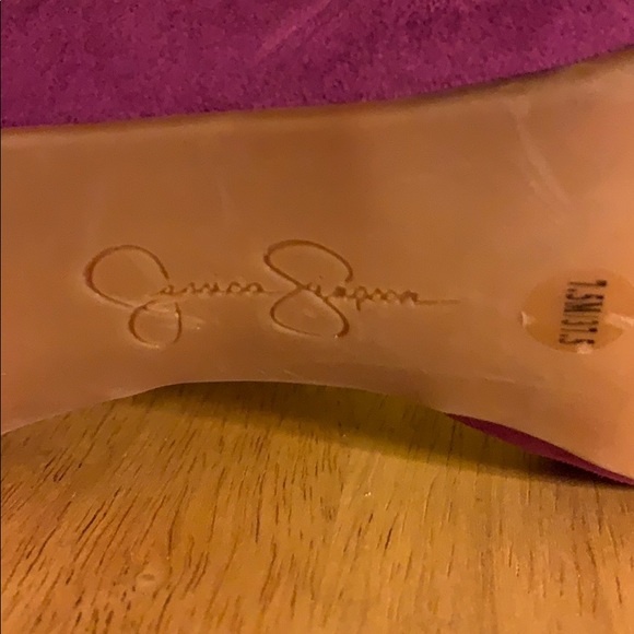 VERY Sparkling Heels, med,dark pink, suede type. - Picture 3 of 4